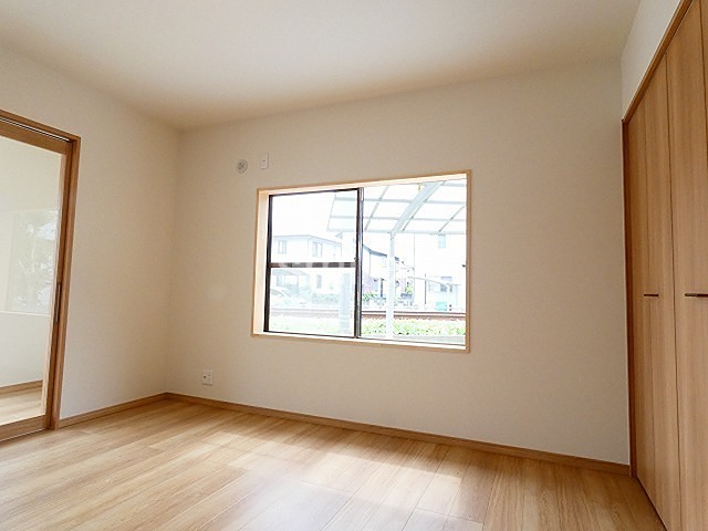 岡山市東区目黒戸建て｜フルリフォーム 内観写真（リビング以外の居室）