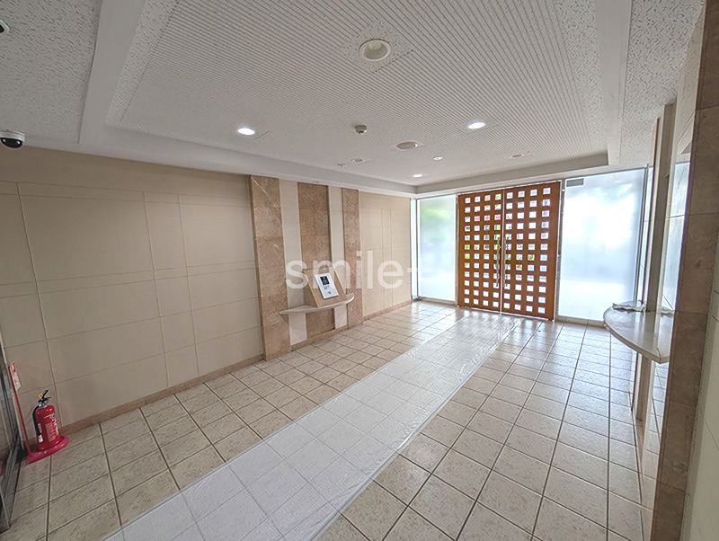 フォレストビュータワー鹿田壱番館 共用部写真（ロビー）