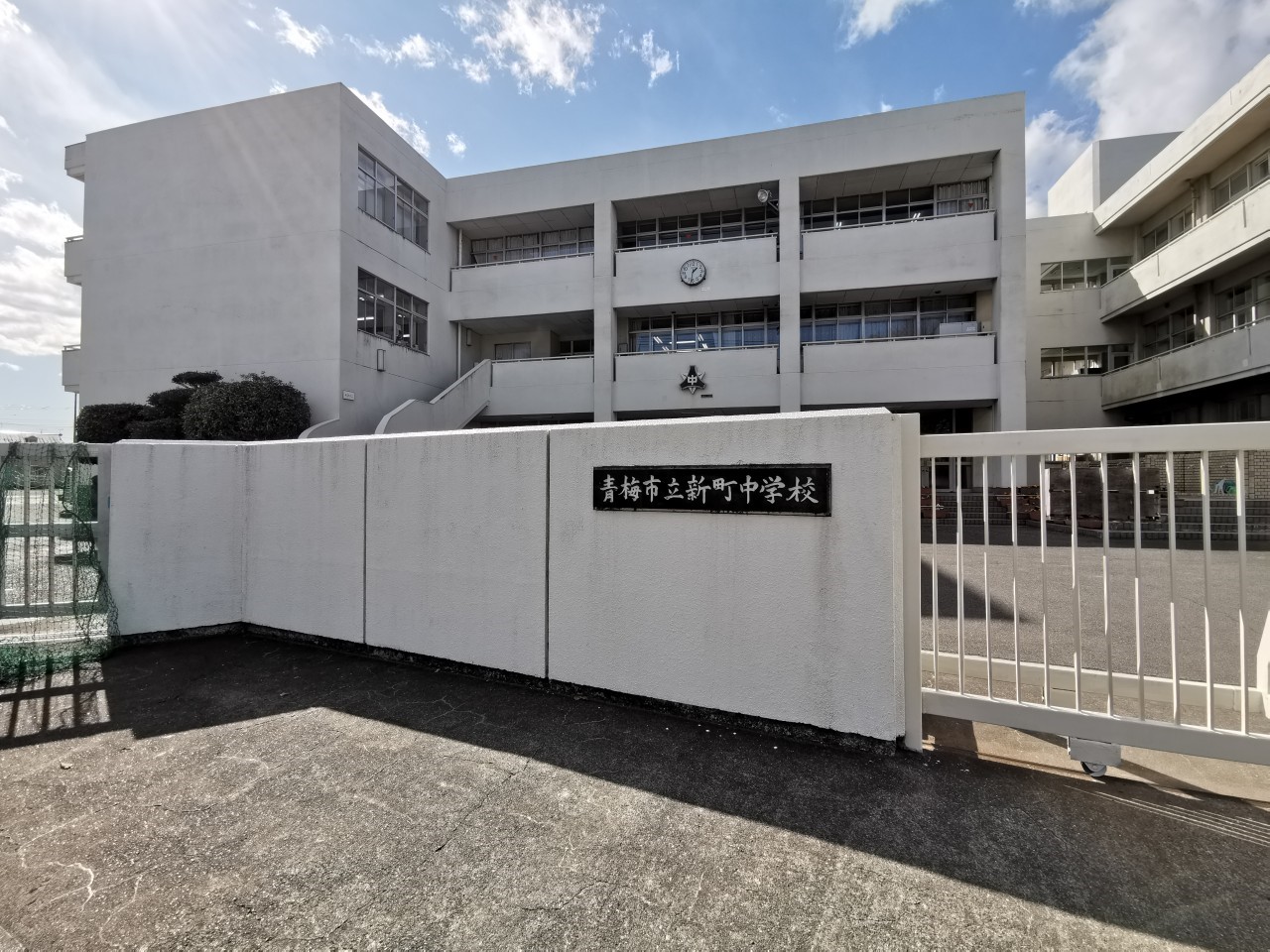 売戸建住宅 小作 小学校
