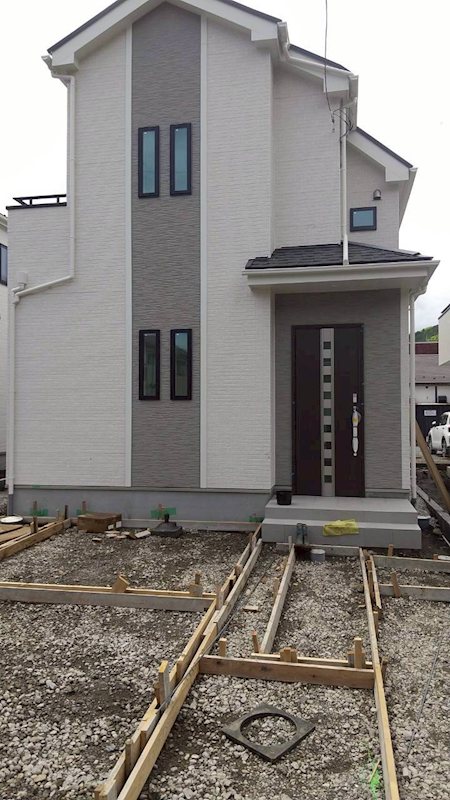 青梅裏宿町 Ｃ号棟 現地写真（庭）