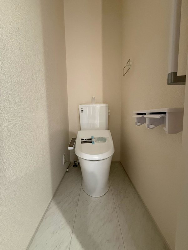 青梅市今井 1号棟 新築 内観写真（トイレ）