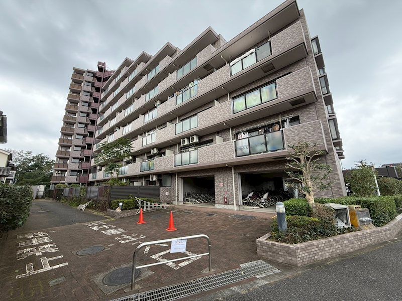 ライオンズガーデン河辺リバーサイド 1階 / 中古マンション その他