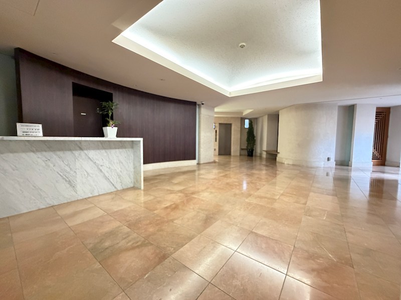 グランドメゾン赤坂弐番館 共用部写真（エントランス）