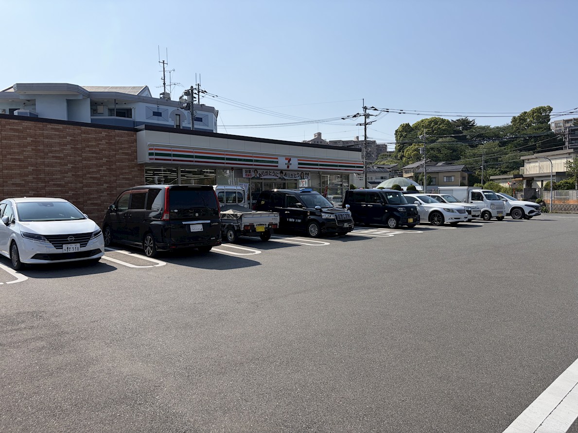 アンビエント松崎 コンビニ