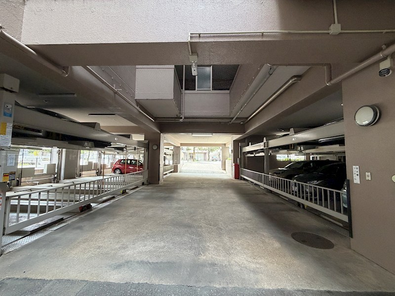 藤和シティコープ平尾駅前 共用部写真（駐車場）