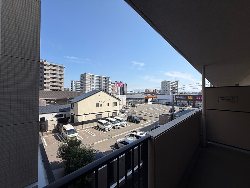 エイルヴィラグランシス吉塚 現地写真（バルコニー）