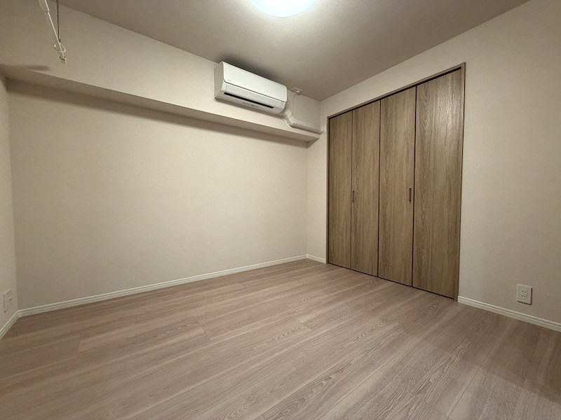 ロイヤルマンション別府 内観写真（子供部屋）