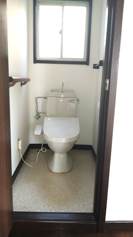 名古屋市名東区神月町1121番 内観写真（トイレ）