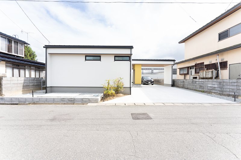 米沢市中田町新築建売住宅 外観写真