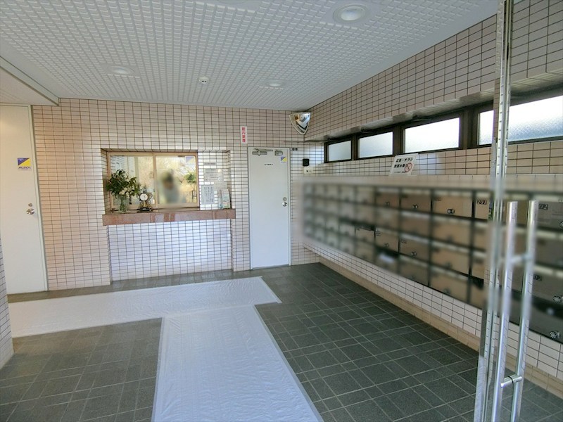 コスモ宮前平 共用部写真（エントランス）