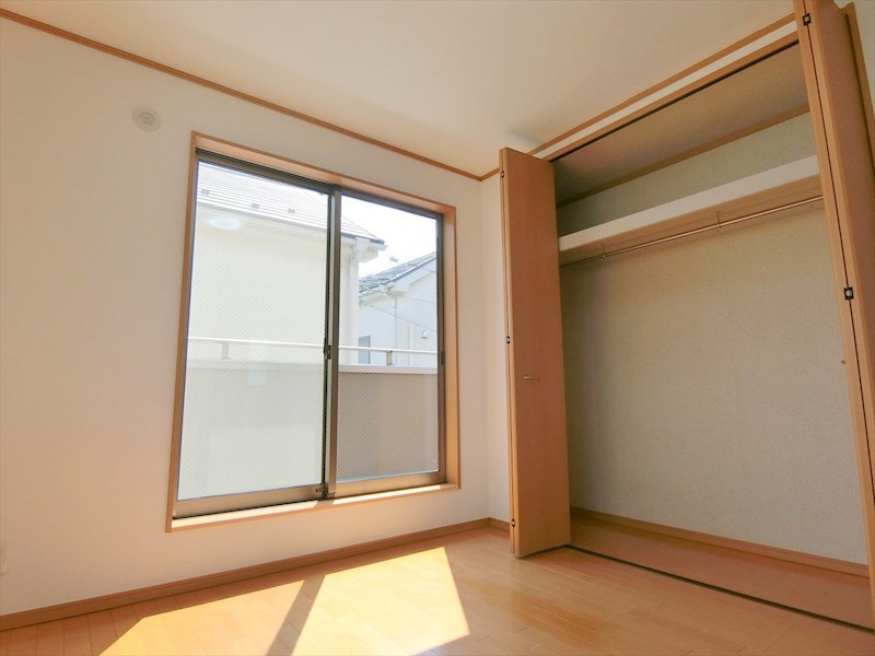 川崎市宮前区潮見台戸建 内観写真（子供部屋）