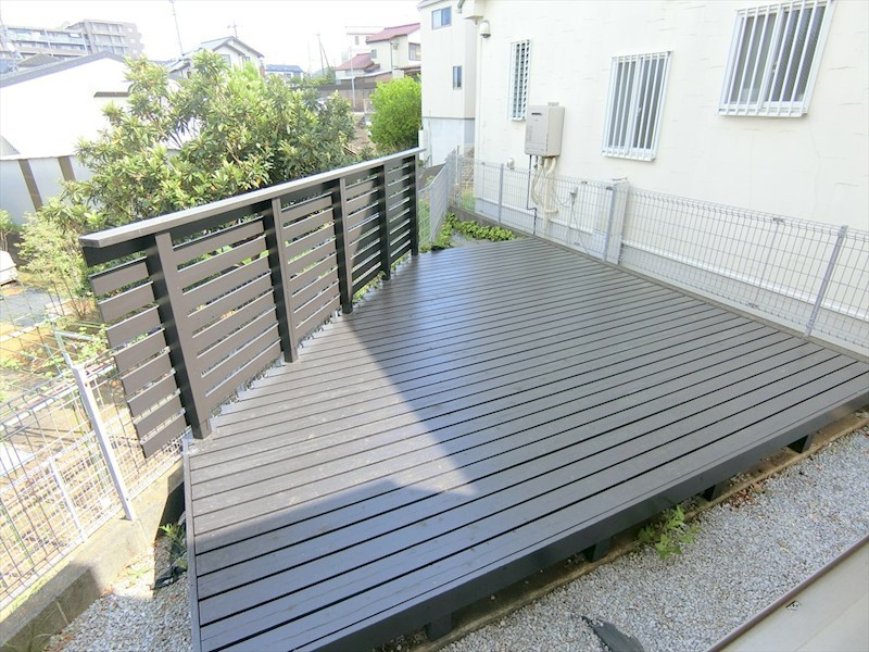 川崎市宮前区潮見台戸建 現地写真（庭）