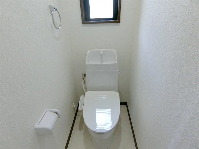 川崎市麻生区東百合丘2丁目戸建 内観写真（トイレ）
