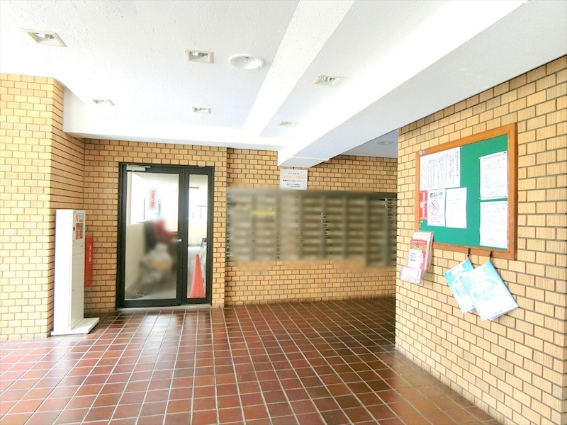 鷺沼ハイライズ 共用部写真（エントランス）
