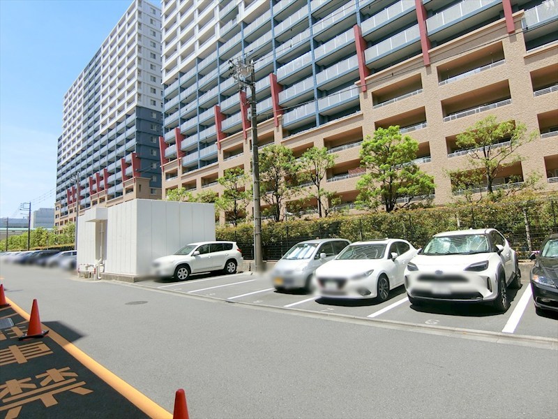 川崎セントラルコーポ 共用部写真（駐車場）