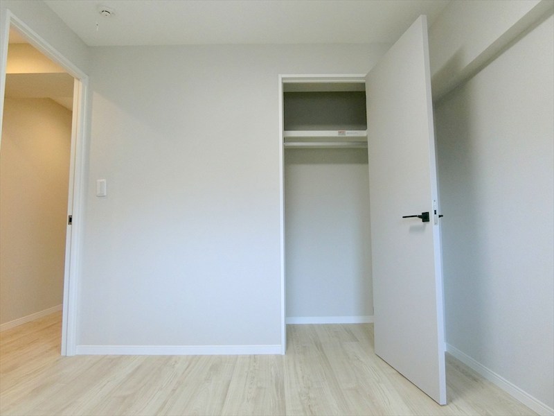 京王向ヶ丘マンション 内観写真（子供部屋）