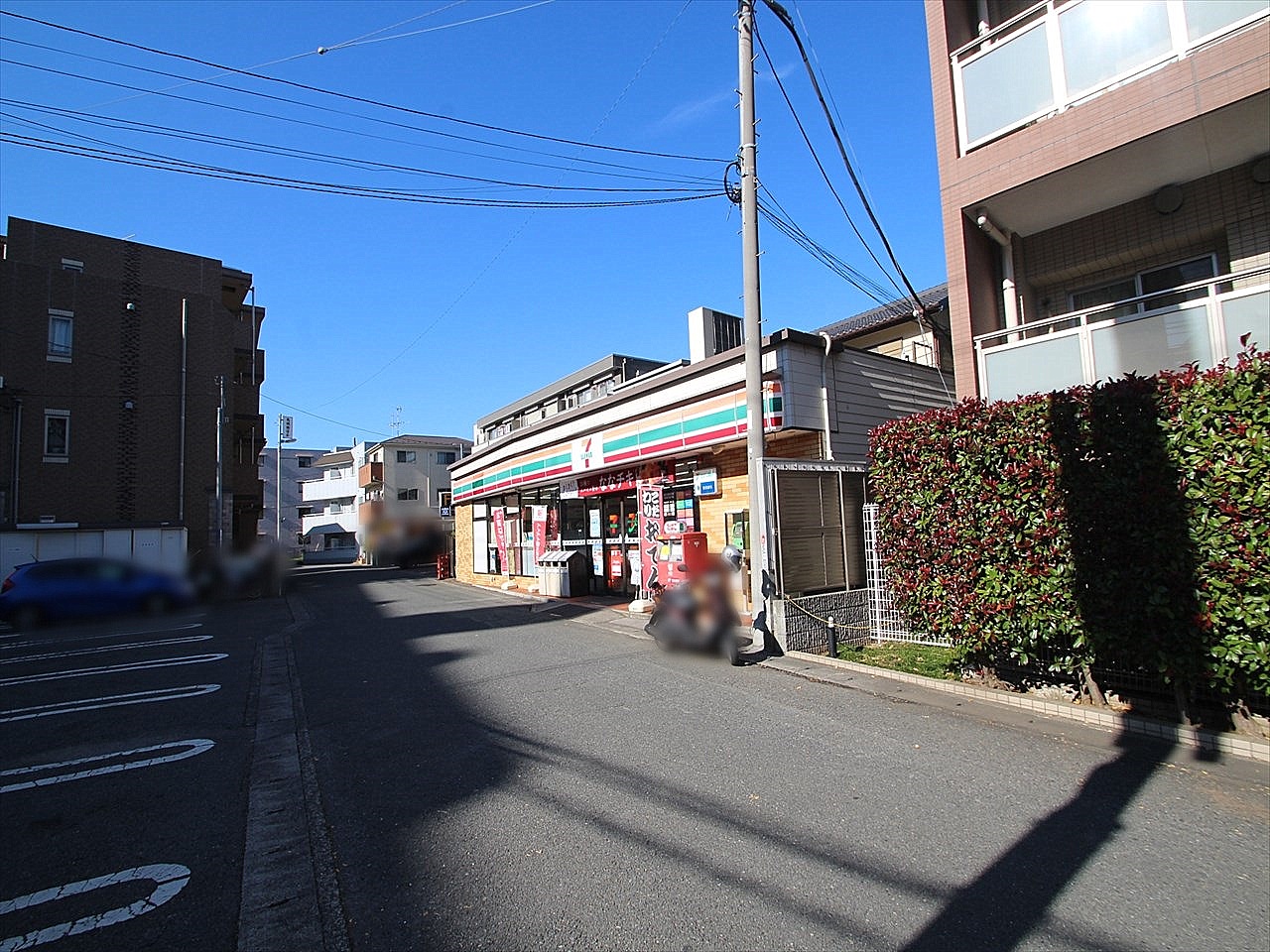 ユニーブル宮崎台 コンビニ