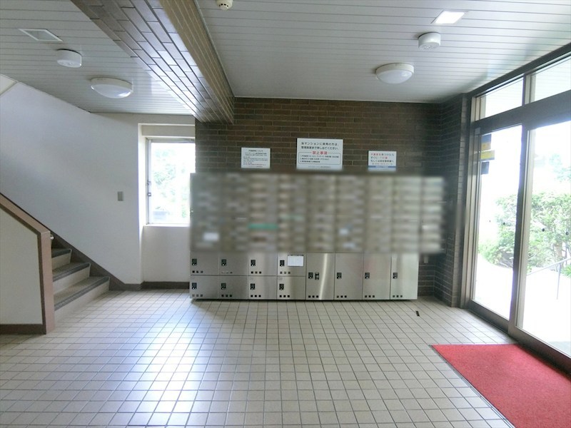 ウィンザーハイム鷺沼 共用部写真（エントランス）