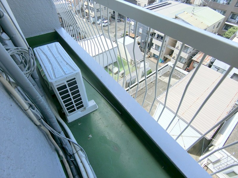 コアメゾン川崎 現地写真（バルコニー）