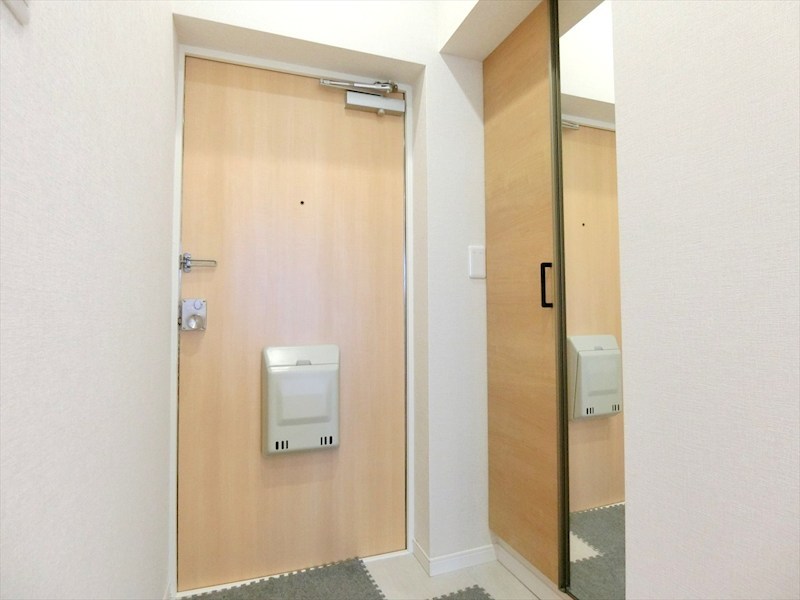 コアメゾン川崎 現地写真（玄関）