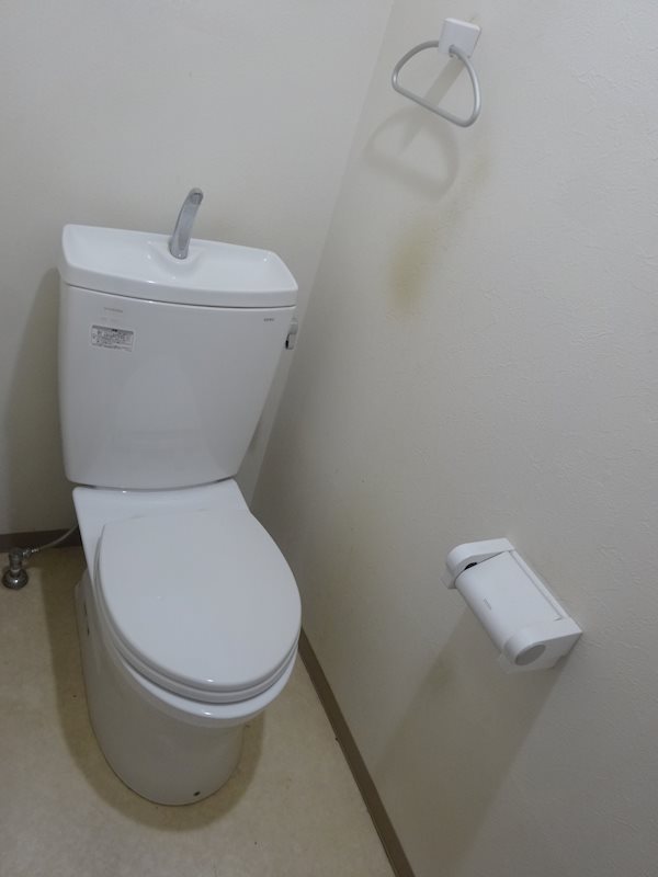 緑区曽根一丁目　中古戸建　　1730万円 内観写真（トイレ）