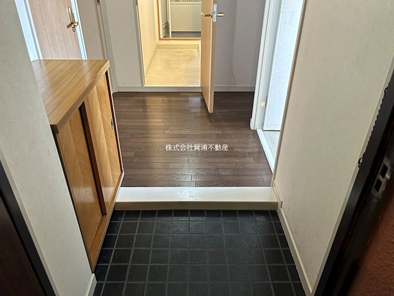 愛知県名古屋市天白区平針２丁目 現地写真（玄関）