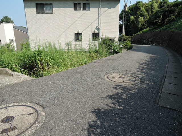 古前二丁目土地 現地写真（前面道路含む現地写真）