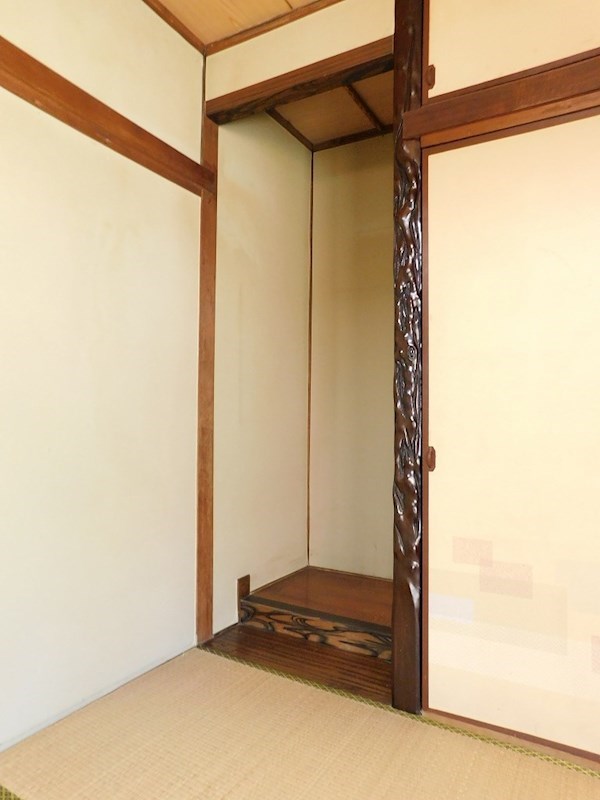 大里桜ヶ丘戸建 内観写真（リビング以外の居室）