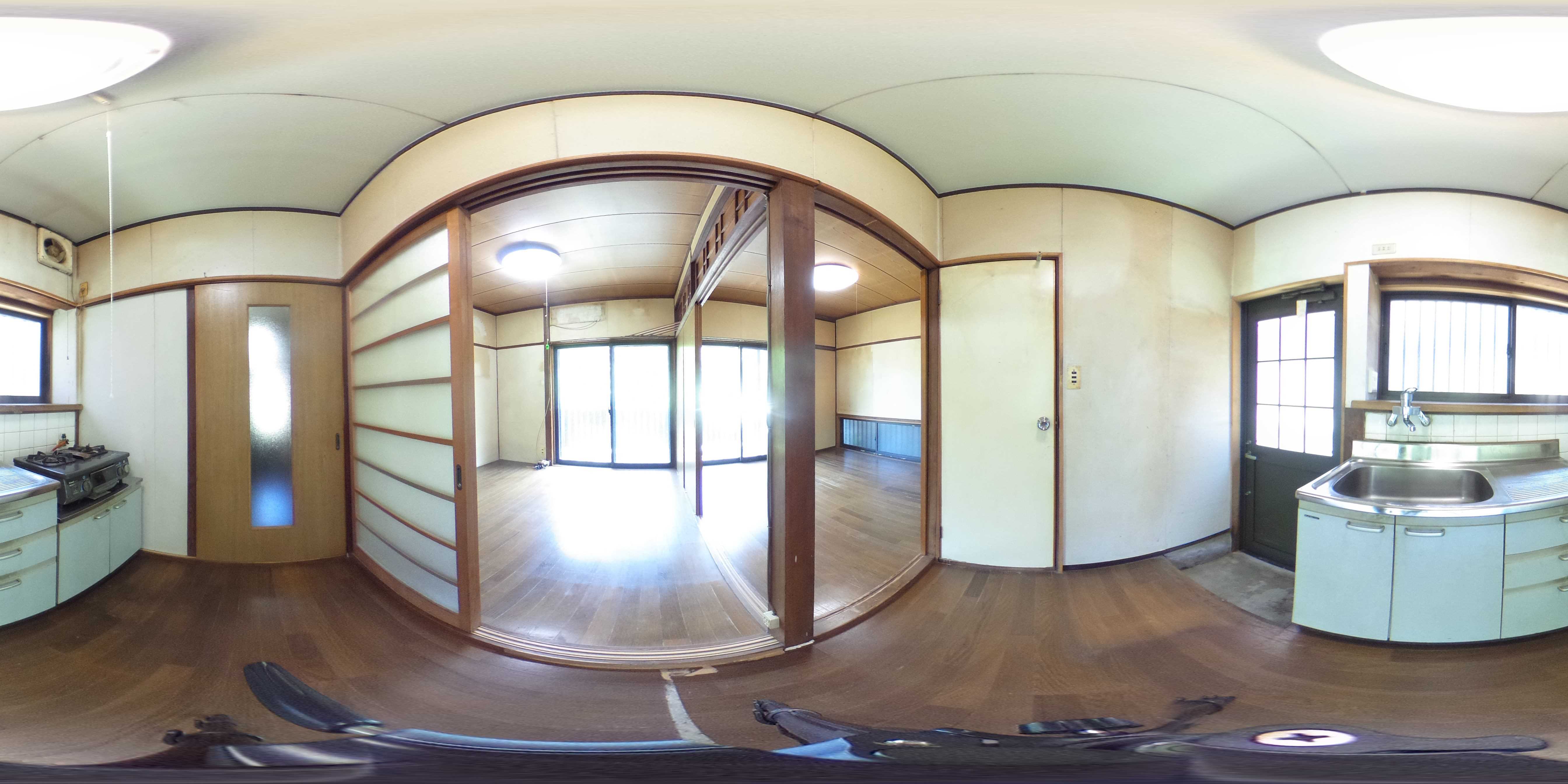 大里桜ヶ丘戸建 内観写真（キッチン）