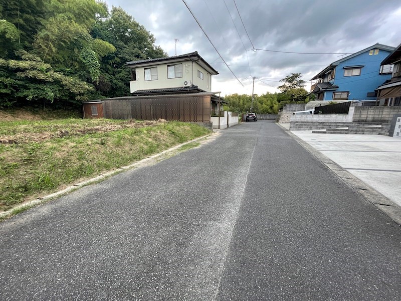 大字前田土地 現地写真（前面道路含む現地写真）