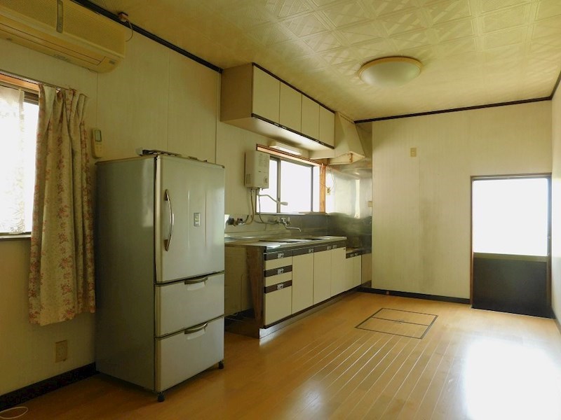 宮丸一丁目戸建 内観写真（リビング）