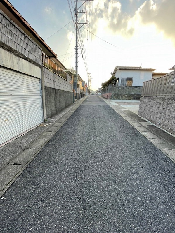 扇ヶ浦四丁目土地 現地写真（前面道路含む現地写真）