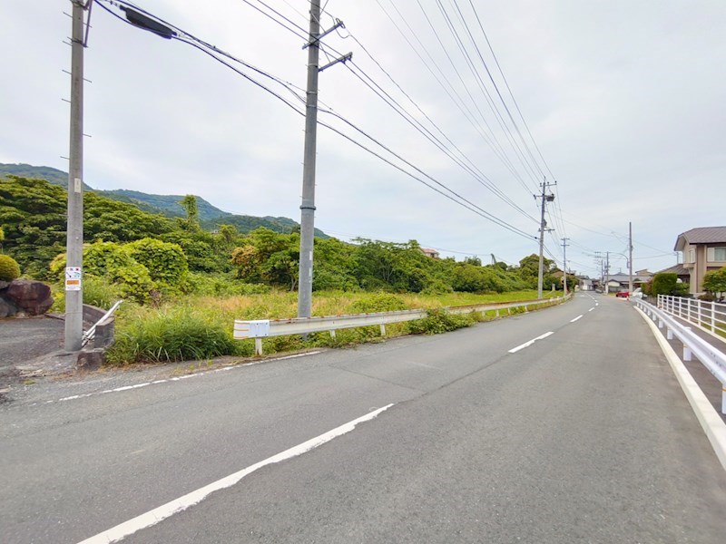 大字小森土地 現地写真（前面道路含む現地写真）