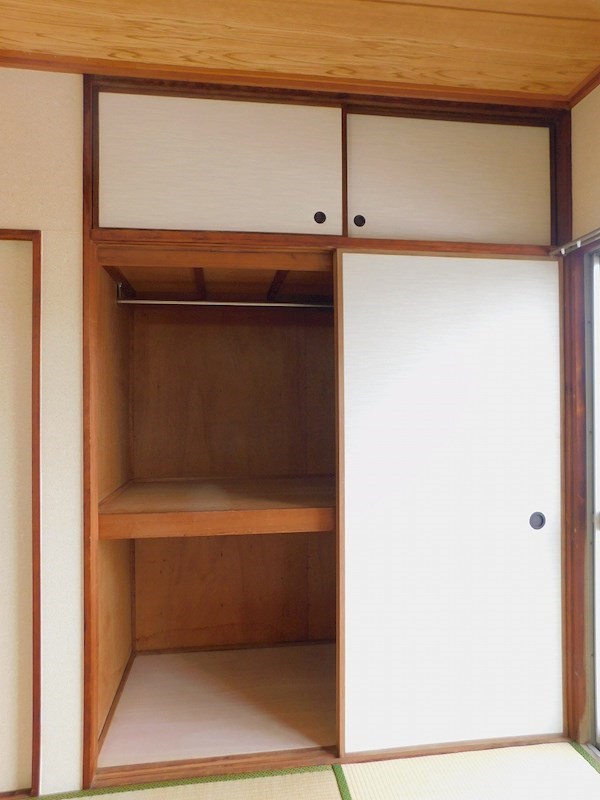 大字上新入戸建 内観写真（収納）