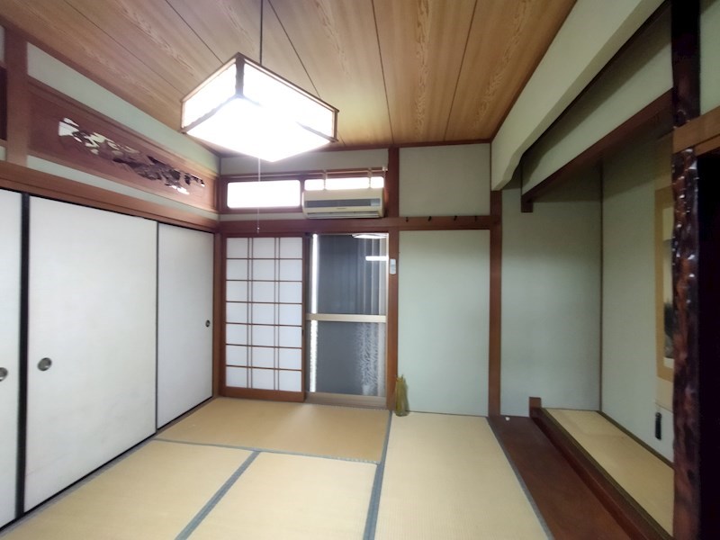 大字植木戸建 内観写真（リビング以外の居室）