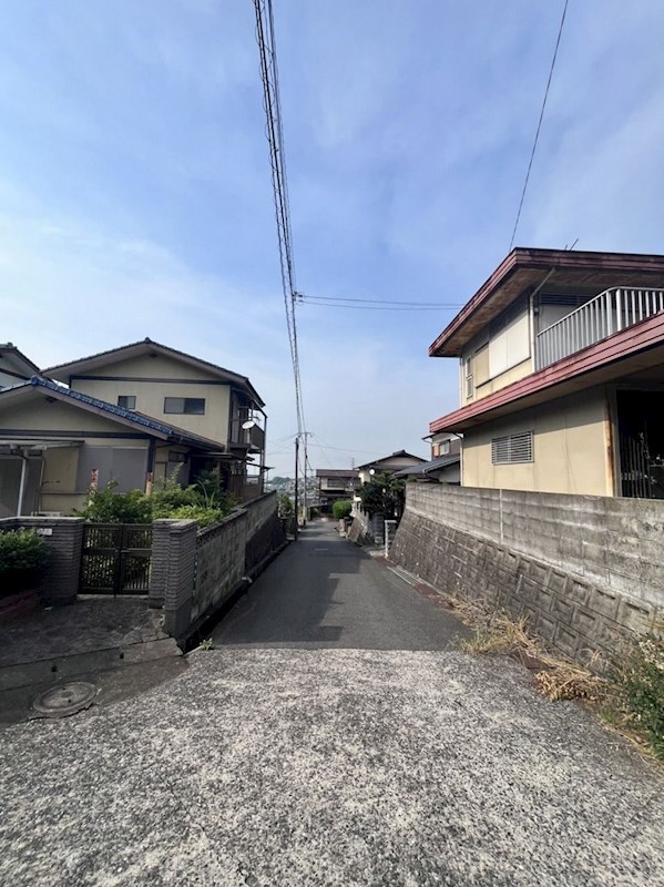 畑谷町土地 現地写真（前面道路含む現地写真）