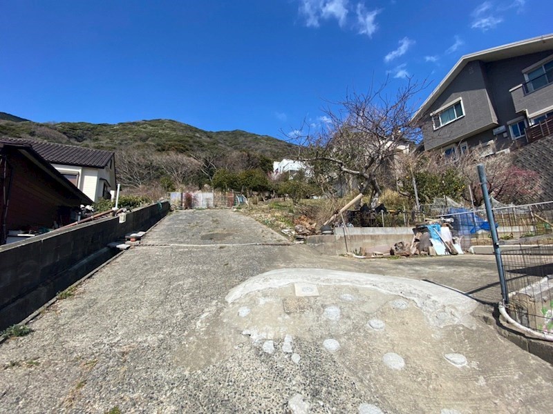 葛原三丁目土地 現地写真（前面道路含む現地写真）