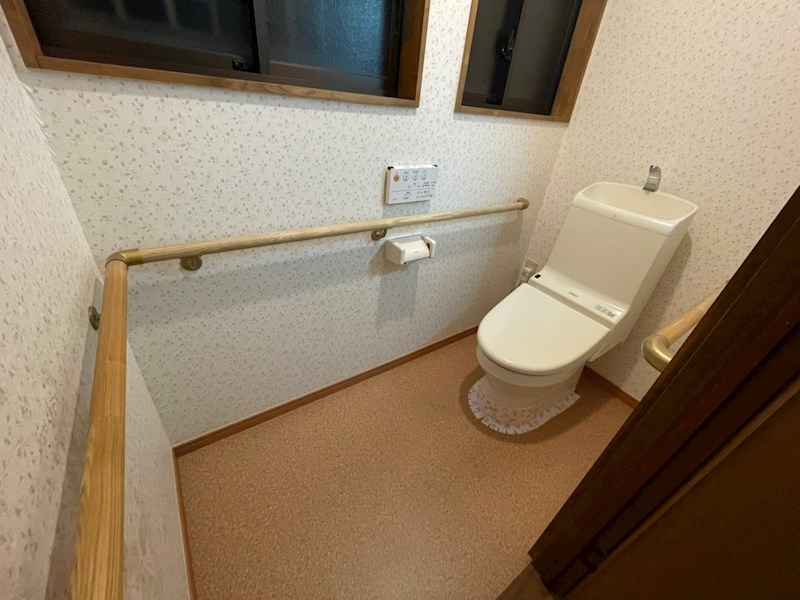 中尾二丁目戸建 内観写真（トイレ）