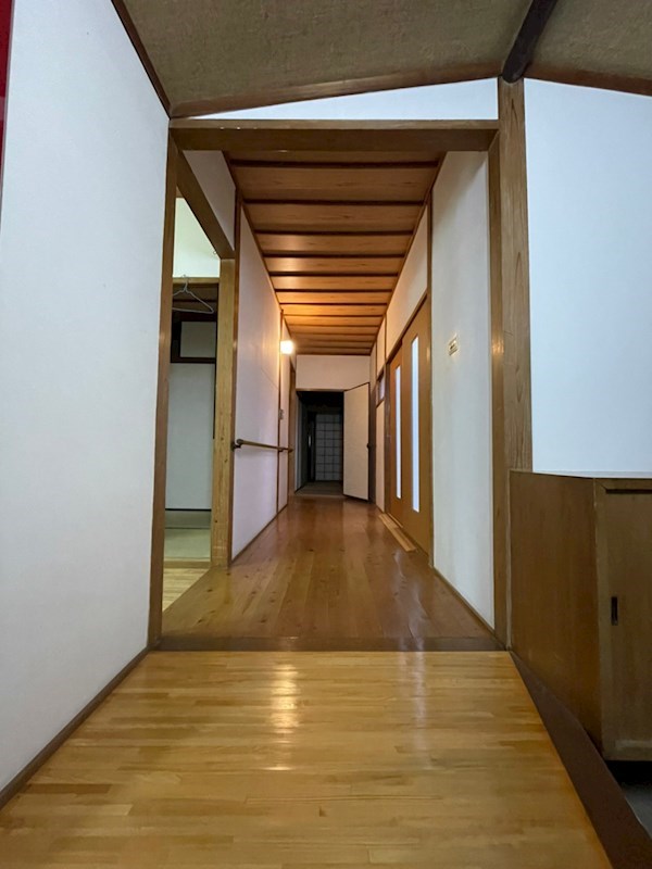 中尾二丁目戸建 現地写真（玄関）