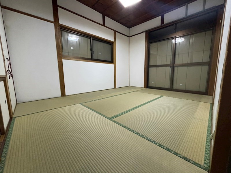 中尾二丁目戸建 内観写真（リビング以外の居室）