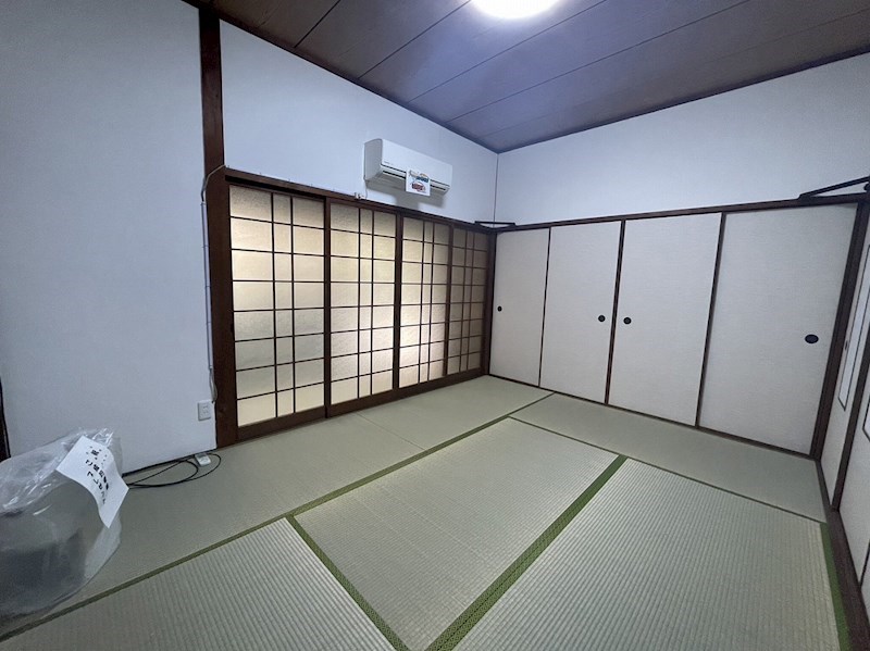 荒手一丁目戸建 内観写真（リビング以外の居室）
