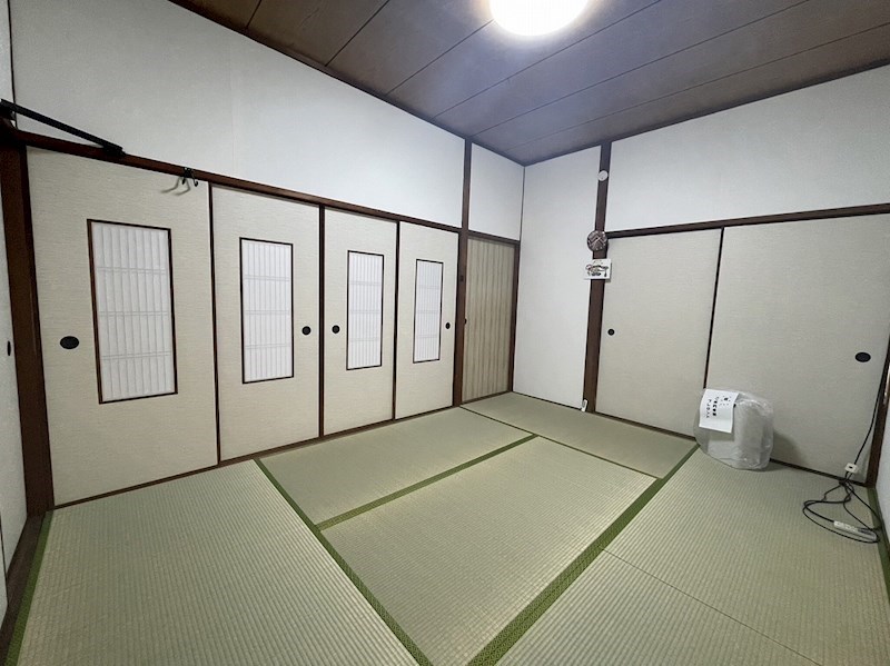 荒手一丁目戸建 内観写真（リビング以外の居室）