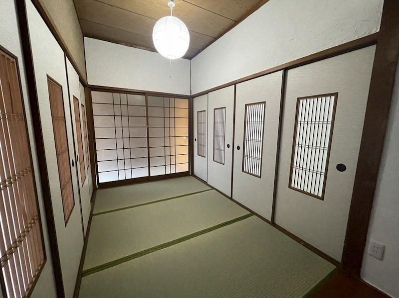 荒手一丁目戸建 内観写真（リビング以外の居室）