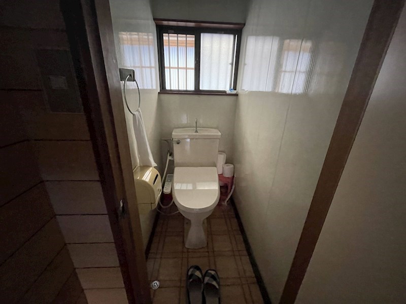 徳吉東四丁目戸建 内観写真（トイレ）