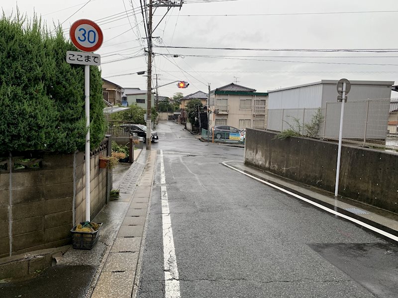 永犬丸南町二丁目土地 現地写真（前面道路含む現地写真）