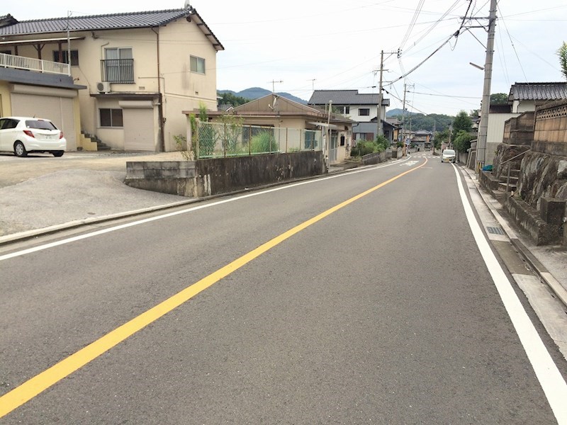 大字山部土地 現地写真（前面道路含む現地写真）