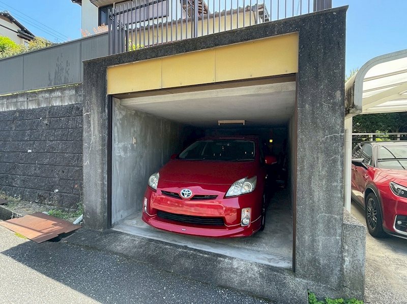 鳴水町戸建 現地写真（駐車場）