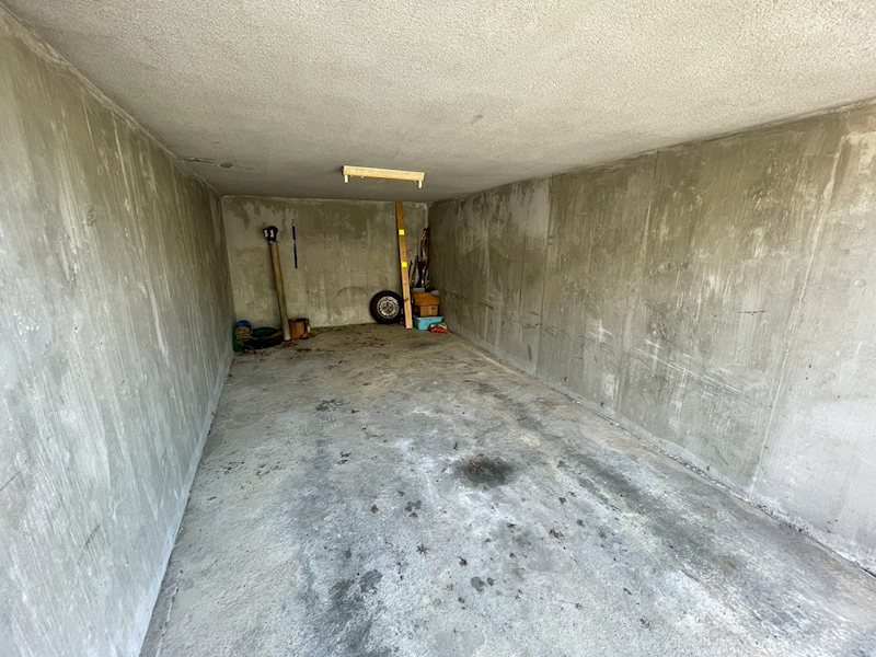 鳴水町戸建 現地写真（駐車場）