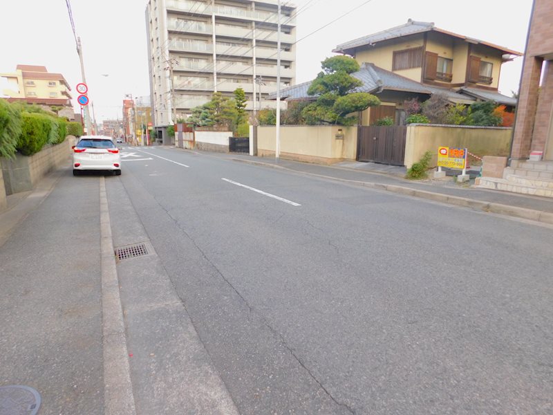 中井二丁目土地 現地写真（前面道路含む現地写真）