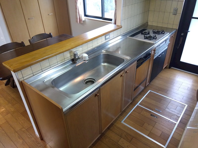 泉中央八丁目戸建 内観写真（キッチン）
